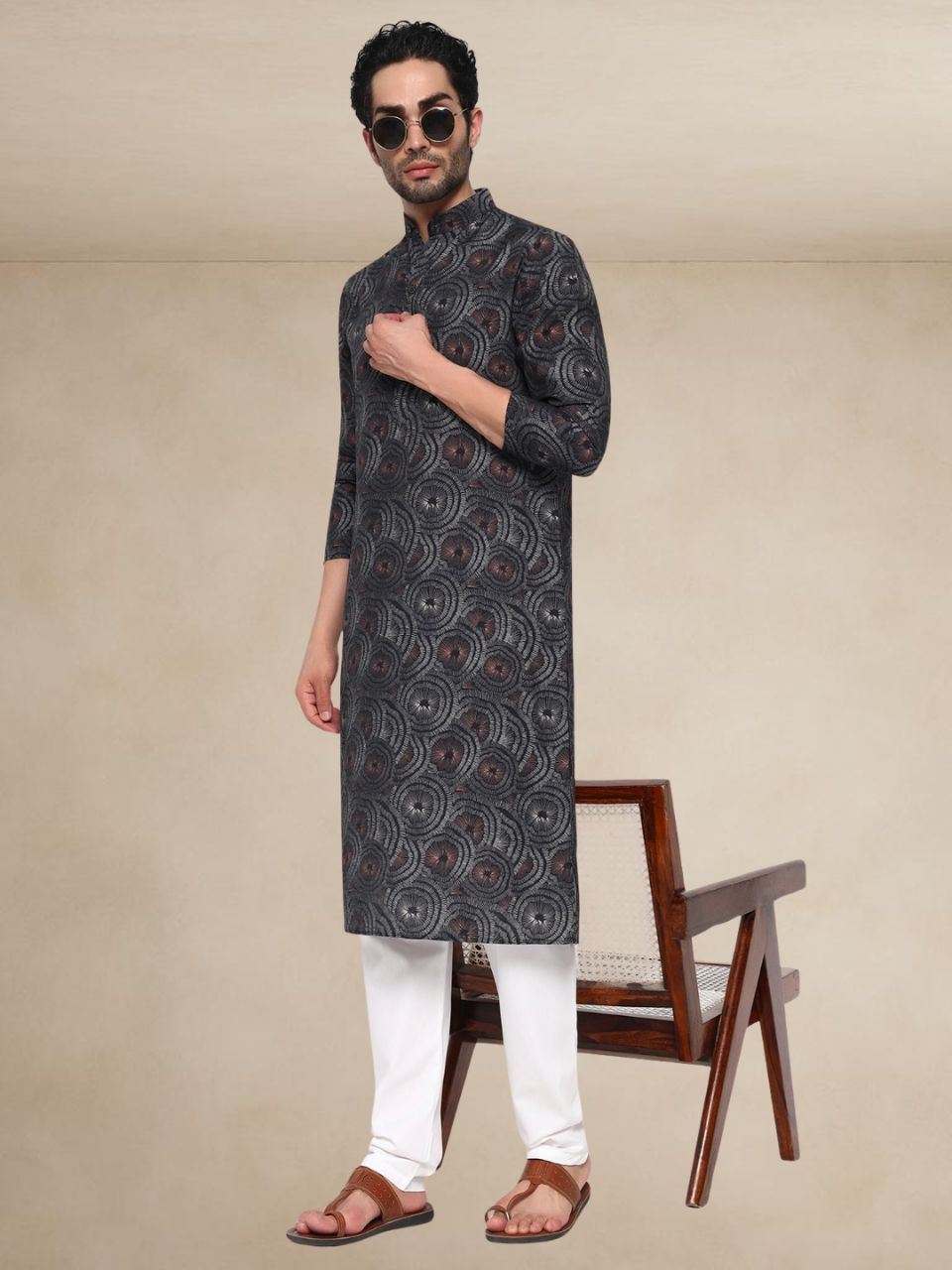 Designer Patterned Traditional Kurta Hypnotic Spiral